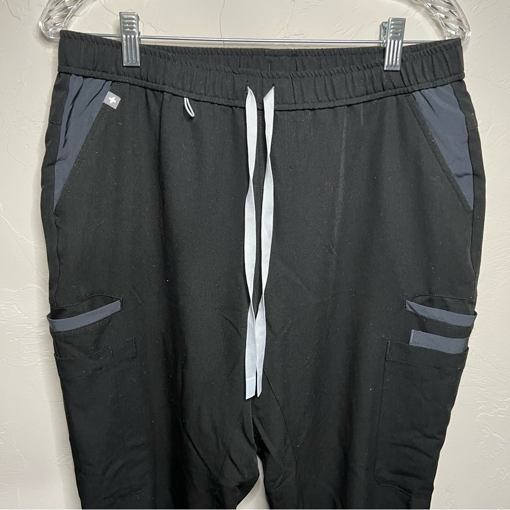 Figs‎ Technical Collection High Rise Multi Pocket Jogger Scrub Pants - Picture 2 of 9